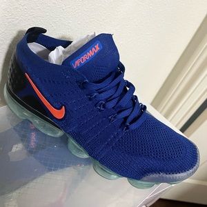 Nike Air VaporMax Flyknit 2 Racer Blue & Crimson MEN 10 Brand New Never Worn